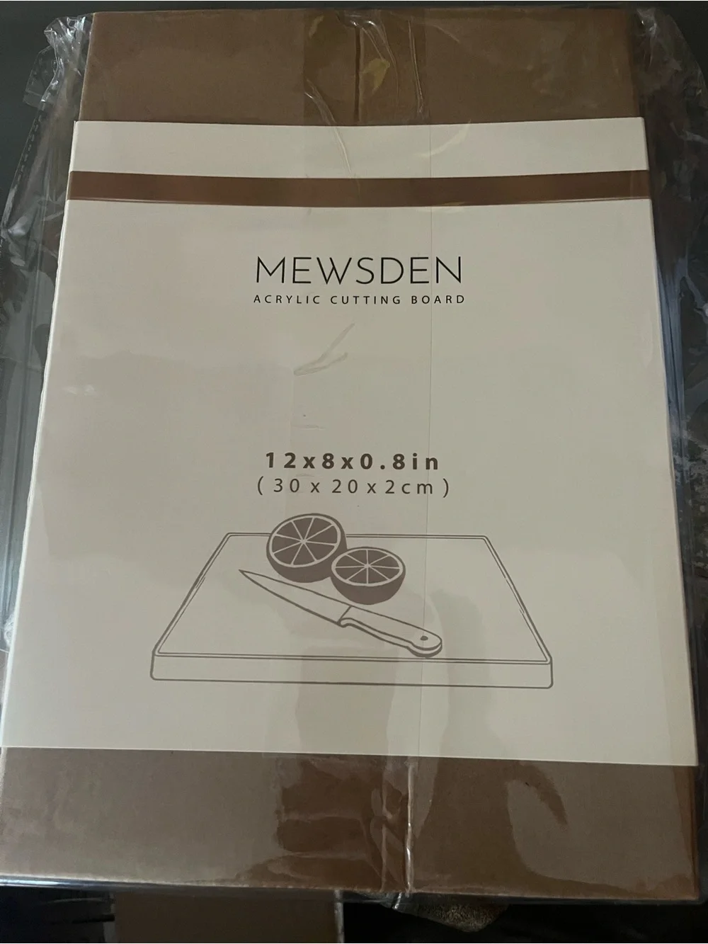 Mewsden brown white